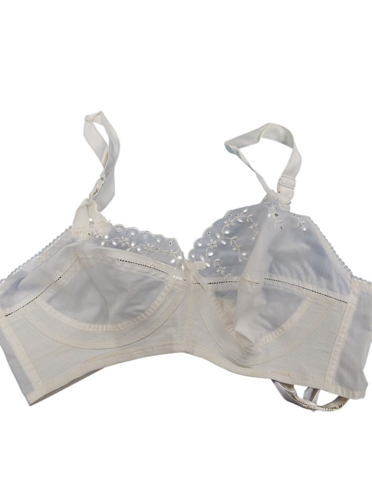 Vinatge Formfit Rogers Bra Size 32C
