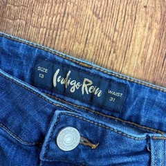 Distressed indie hipster denim shorts Indigo Rein