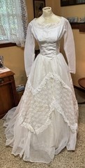 Antique VTG 50s 60s Wedding Dress Gown XS Tulle Lace White B34″ W24″