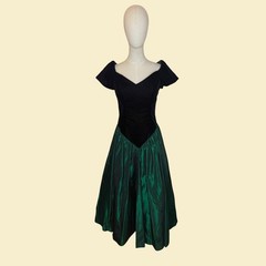 Vintage Loralie Dress Black Velvet Emerald Taffeta-Like Skirt Estimated US 6