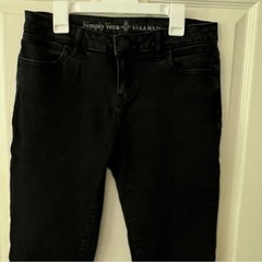 Simple Vera Wang Womens Pants sz 4 Mid-Rise Black Denim Jeans Casual Goth