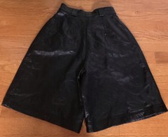 Vintage 1980s Cedars Erez Levy Black High Waist Leather Cuffed Shorts 4