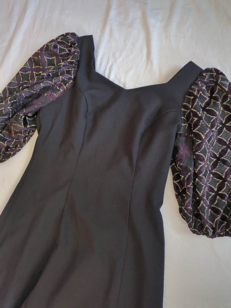 Vintage Long Black Modest Puff Half Sleeve Gown Sweetheart