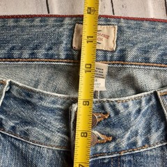 Abercrombie & Fitch Jeans Women’s Size 6 32×33 Made in USA Button Fly Flare