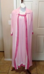 Vintage 70’s 100% Nylon Retro MCM Nightgown & Robe Pink White Small-Med Philmaid