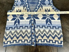 Vintage Denim Republic Vest Acrylic Geometric Design Size Large L made In USA