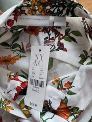 New York and Company White Rose Floral Sleeveless Tie Neck Blouse Top S 4