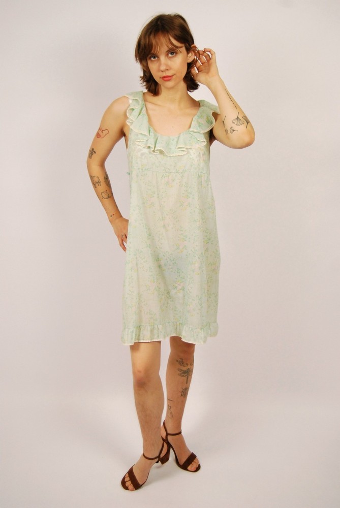 60s Floral Nightgown (S) small mint green vintage Montgomery Ward cottage lolita