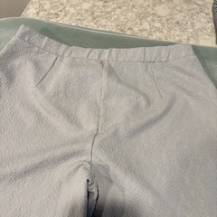 Vintage women’s pants. 1970s Gray with pattern. 29 inch waist. See pictures.