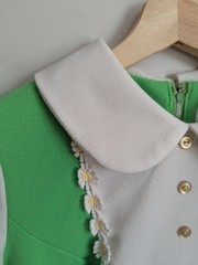 Vintage 1960s Union Made Mod Mini Shift Dress Maternity RARE Green Daisy Trim XS