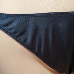 Victorias Secret Very Sexy Black Shiny Satin Thong Panty Rhinestone Logo Large