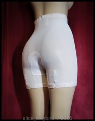 Vintage ISIS Long-Leg PANTY Girdle GARTER Belt Nylon LLPG Coquette Bow Shorts ~M