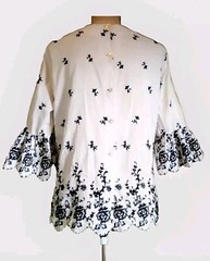 VTG 60s Embroidered Black White Crisp Cotton Blouse w Bell Cuff Frilly Sleeves M