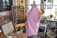 70s Elaine Reynolds Cap Sleeve Pink Blouse Button Front Lightweight Size Medium