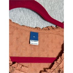 Boho-chic Old Navy terracotta brown cotton eyelet blouse featuring puff sleeves