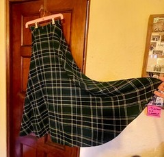 Vintage Addenda Tartan Green A-line High Waisted Wool Skirt 22.5″ Waist