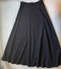 VINTAGE MADE IN ENGLAND: PROVA, BLACK A-LINE FULL MIDI SKIRT, S 30″ WAIST, EUC