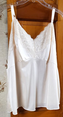DIXIE BELLE Champagne Camisole Adj Straps Lace Trim – Size 42