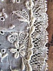 Vtg Lady’s Dress Collar Ruffled French Lace Madeira Whitework Flowers Wedding