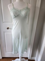 Vintage 70s 80s Vanity Fair Nightgown Nylon SZ 32 S Light Aqua Lace Adj Straps