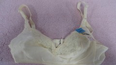 Vtg Ivory K-Mart Lightly Padded Bra – 34C – NOS – c
