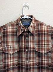 VTG 70s Pendleton Board Shirt Womens Flannel Brown Plaid LS Button Up 16 Read!