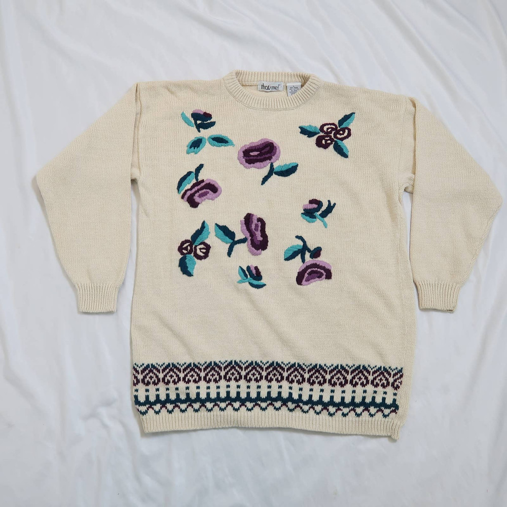 Vintage 90s cream and purple floral embroidered knit sweater L