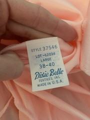 NWT Vintage Pink “Dixie Belle” Nylon Peignoir Robe w Lace Accents Maxi