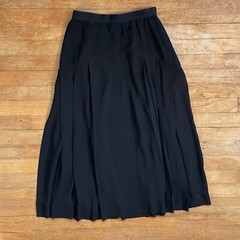 Vintage Frank Usher Pleated Skirt Size XS 24″ Waist 1970s Black Crepe Sheer Midi