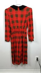 VINTAGE L.G. STAR RED PLAID W/ BLACK VELVET COLLAR CHRISTMAS PLAID DRESS POCKETS