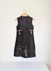 Vintage circa 1960’s-70’s Women’s Chocolate Brown Crushed Velvet Mini Dress S