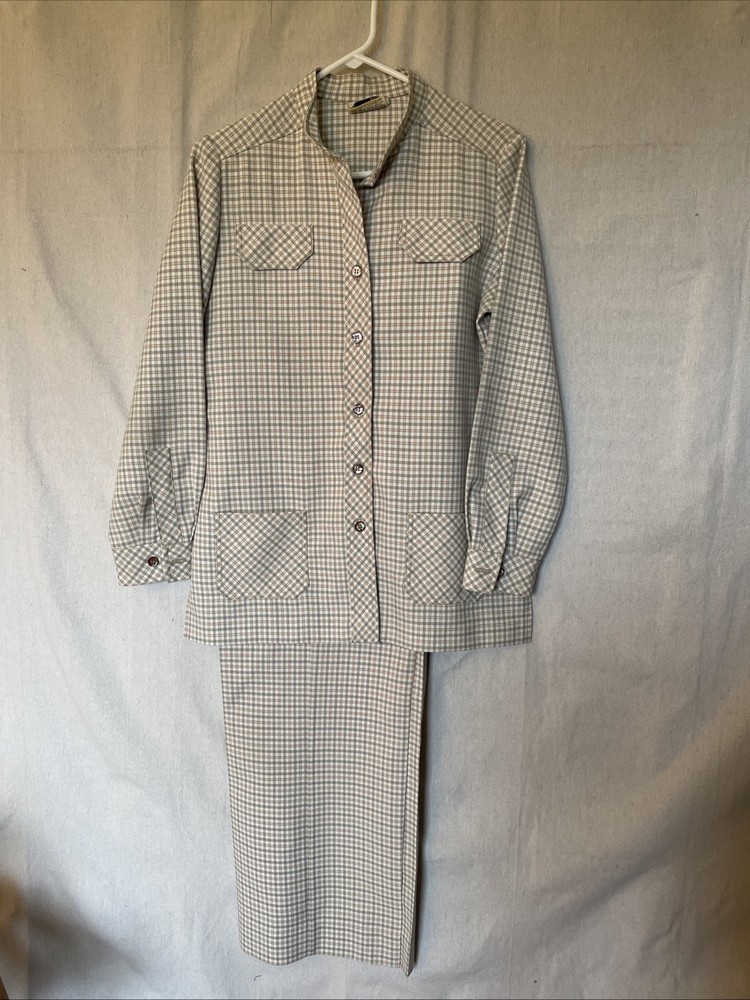 Brownstone Studio Vintage Pantsuit 1970’s Poly Double Knit Neutral Plaid Cool!