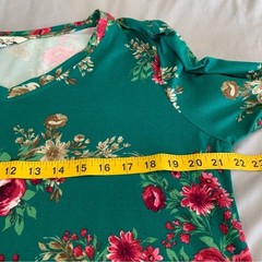 The Pioneer Woman Green Floral V-Neck Long Sleeve Top Large Stretch Lightweight
