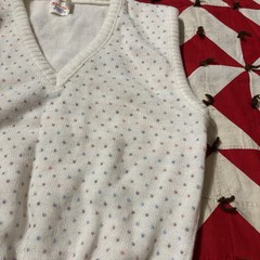 Vintage 1980s Knit Acrylic Sweater Vest Womens As Is Worn Flaws Spring