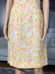 Beautiful Vintage 1950s Yellow Floral Spring Summer Wiggle Party Dress