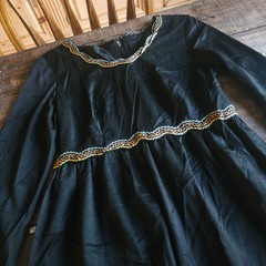 1970s Vintage Black Long Sleeve Midi Dress Ric Rac Trim Ruffle Boho Prairie Folk