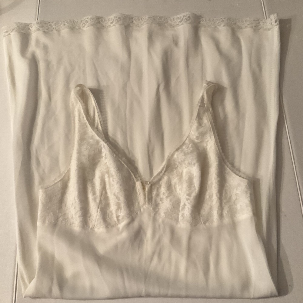 White Full Slip Lingerie Dress by BARBIZON Size 14.5 Lace Bodice Trim S M