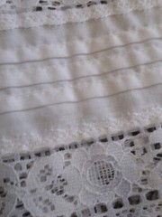 Vintage White Slip Skirt Lace Deena XS S