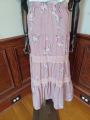 Vintage 1990s/Y2K Metro Wear Dusty Rose Boho Cottagecore Tiered Floral Maxi…