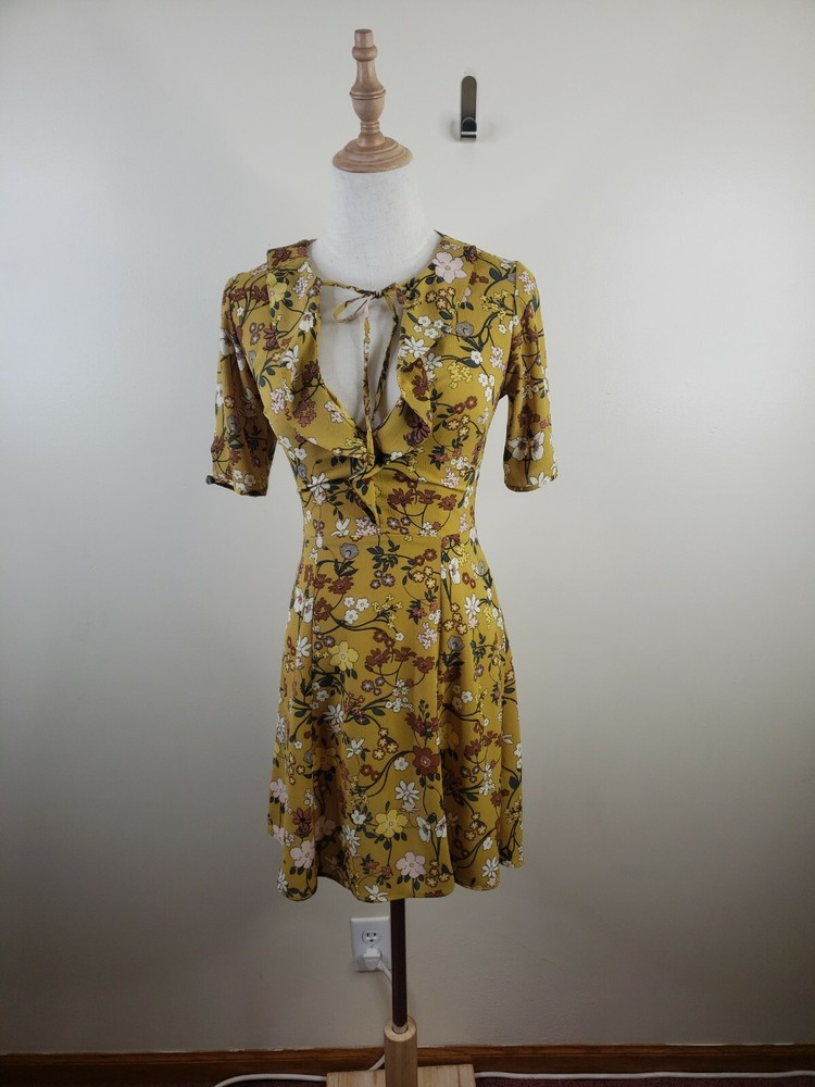 Topshop Vtg Inspired 1970s Dress Floral