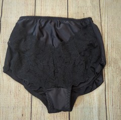 vintage high Waisted Black Chantilly Lace Satin panties Sexy Large NWOT