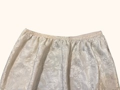 Vintage 1980s Ivory Slip Skirt by Deena Floral Embossed Pin Up Lingerie Lace Hem