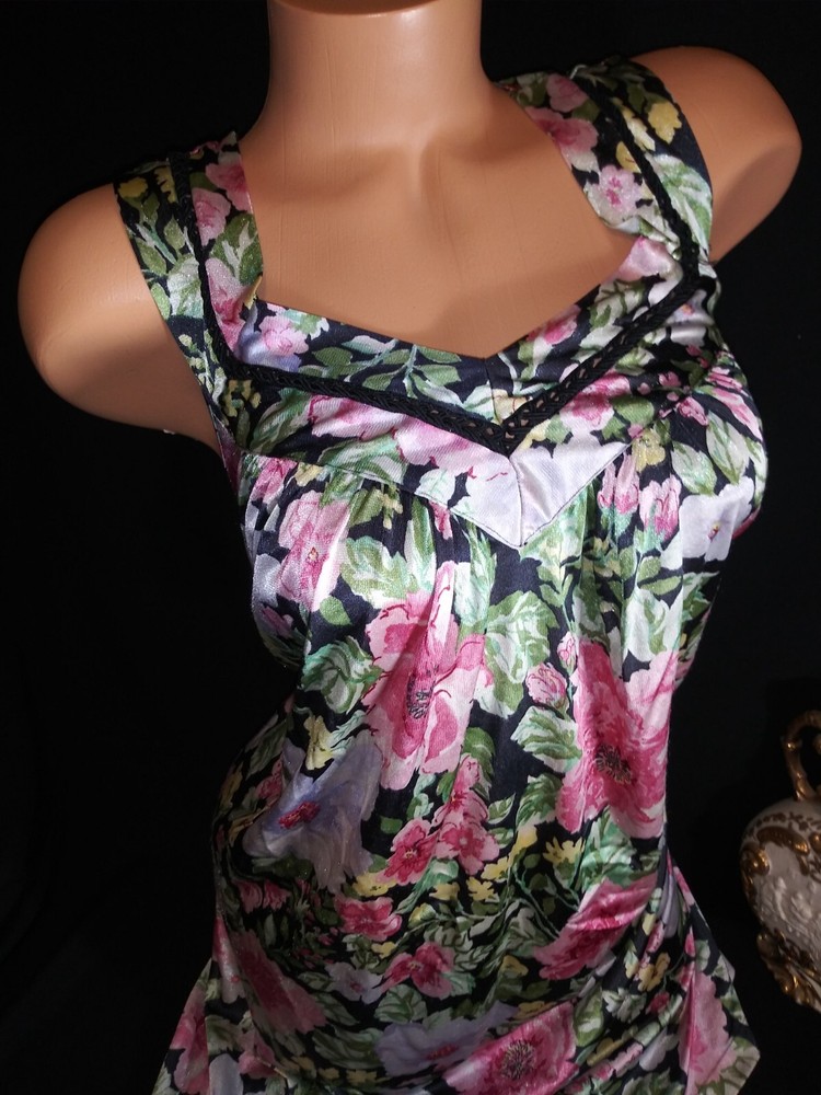 vtg Silky Soft BABYDOLL BUTTER SOFT NYLON Nightie nightgown gown for Robe