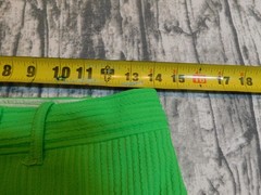 VTG GOGO SHORTS MOD BRIGHT GREEN SNAP FRONT TEXTURED POLY 60’s 70’s WOMENS 9 10