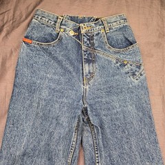 Vintage Lawman Western Jeans Acid Wash High Waist Asymmetrical Double Button 9