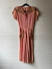 Vintage 1940s Pink Rayon Crepe Floral Lace Dress – 34x26x45 AR FL