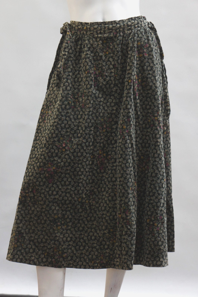Vintage 70s Floral Print Velvet Skirt By Jane Schaffhausen For Belle France Boho
