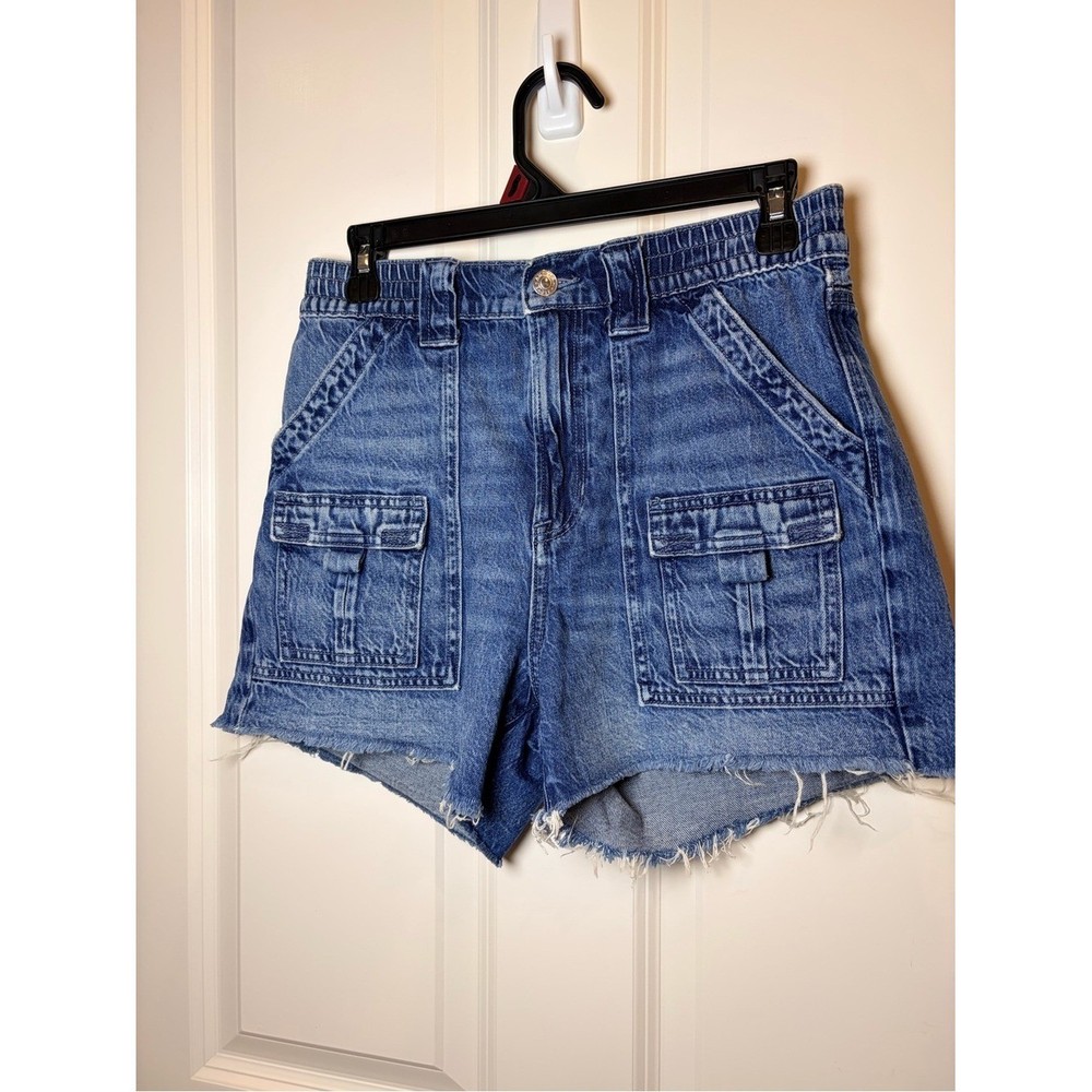 Pre-loved American Eagle Highest Rise ’90s Boyfriend Denim Shorts Size:2