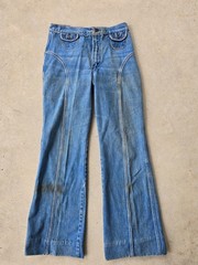 Vintage 1970s Wrangler Saddle Back Flare Leg Denim Jeans Size 13/14 Talon Zipper