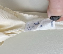 VTG Bali Slip Dress Lingerie Lace Adjustable Strap Ivory Sz 36 Made In USA